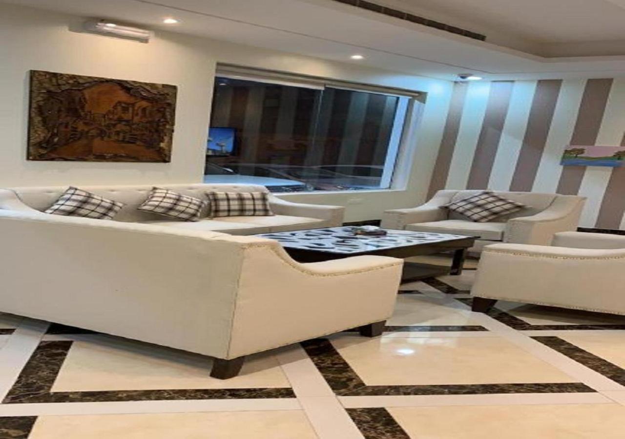 فندق الميثاق بواسطة سما ستار Riyadh Ngoại thất bức ảnh