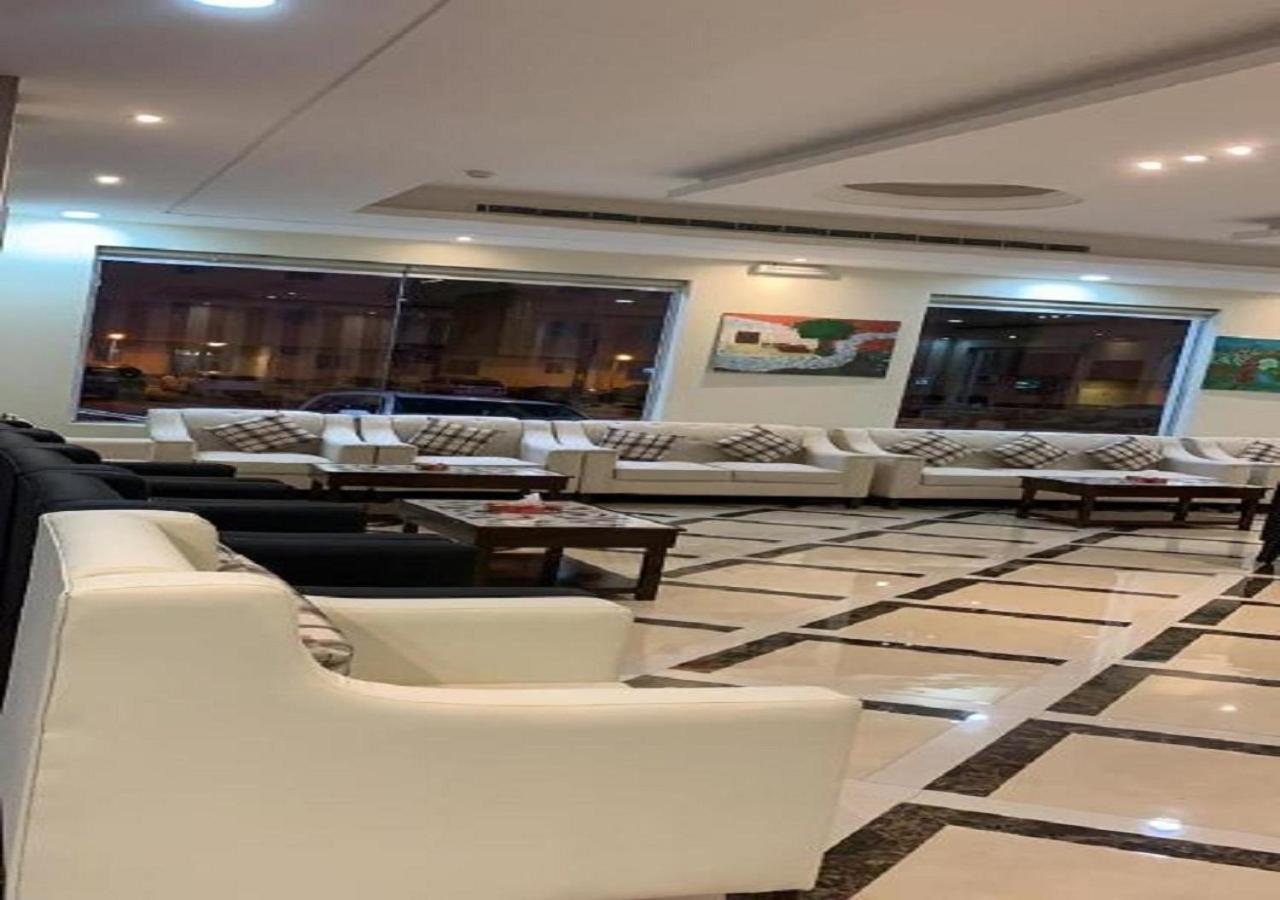 فندق الميثاق بواسطة سما ستار Riyadh Ngoại thất bức ảnh